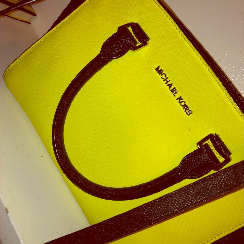 Mk seasonal bag